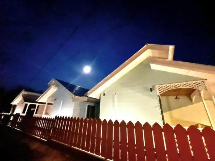 Branda Kampung Sumpitan Lenggong Tiada Sungai Kampong Ulu Jepai Exterior foto